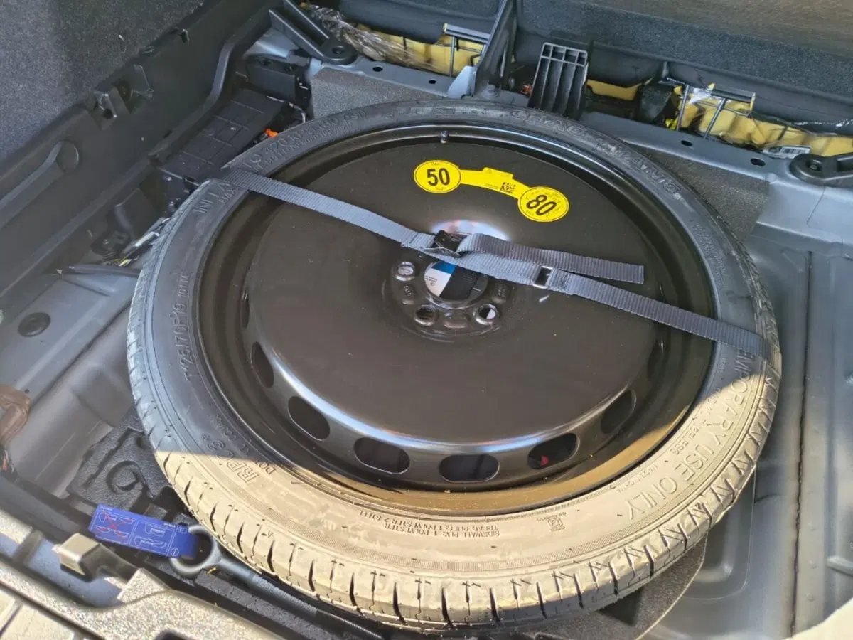 Volvo XC40 usata a Firenze (9)