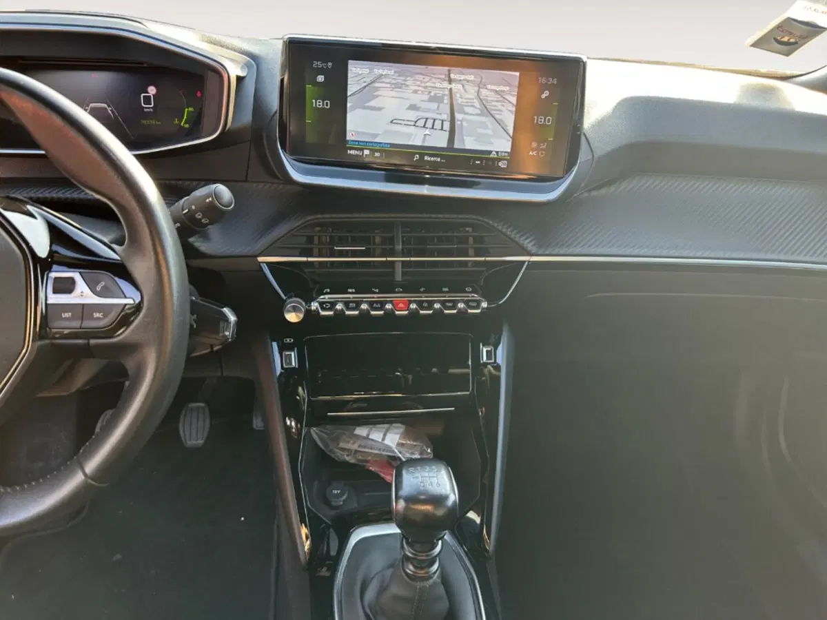 Peugeot 2008 usata a Verona (7)