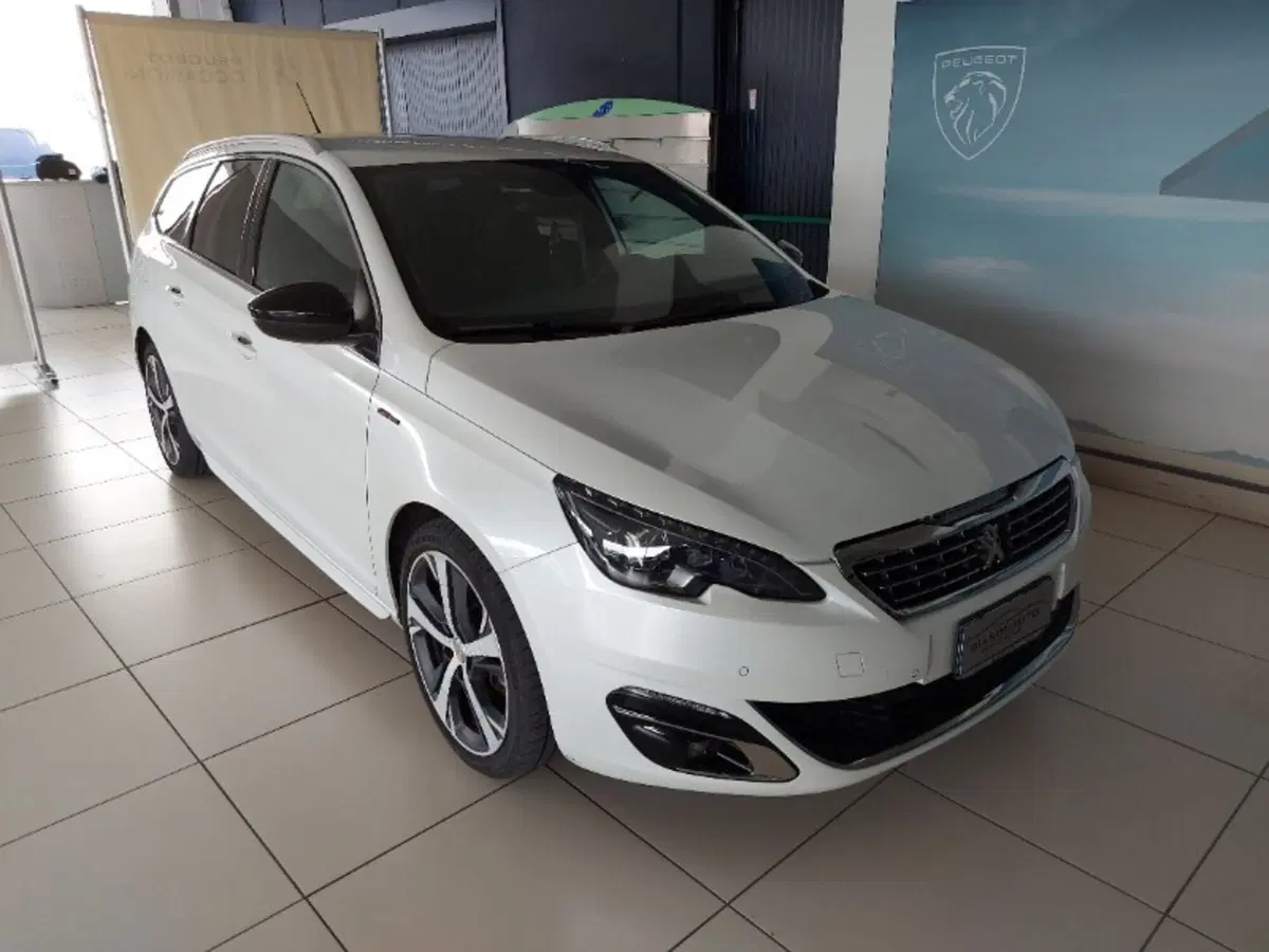 Peugeot 308 SW usata a Pordenone