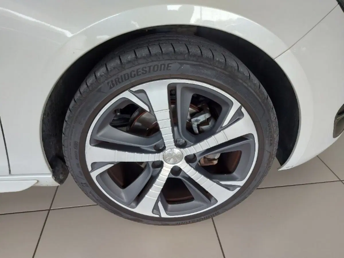 Peugeot 308 SW usata a Pordenone (5)