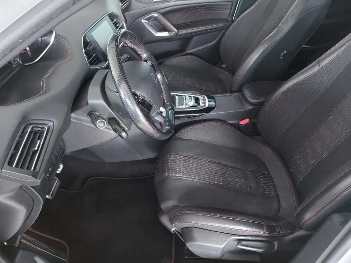 Peugeot 308 SW usata a Pordenone (9)