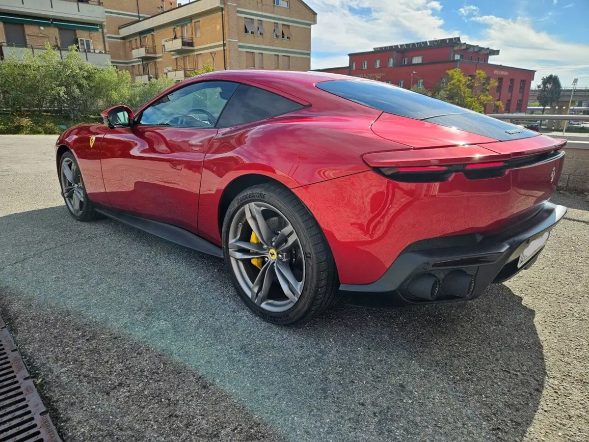 Ferrari Amalfi usata a Perugia (4)