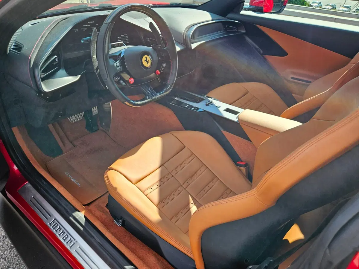 Ferrari Amalfi usata a Perugia (5)