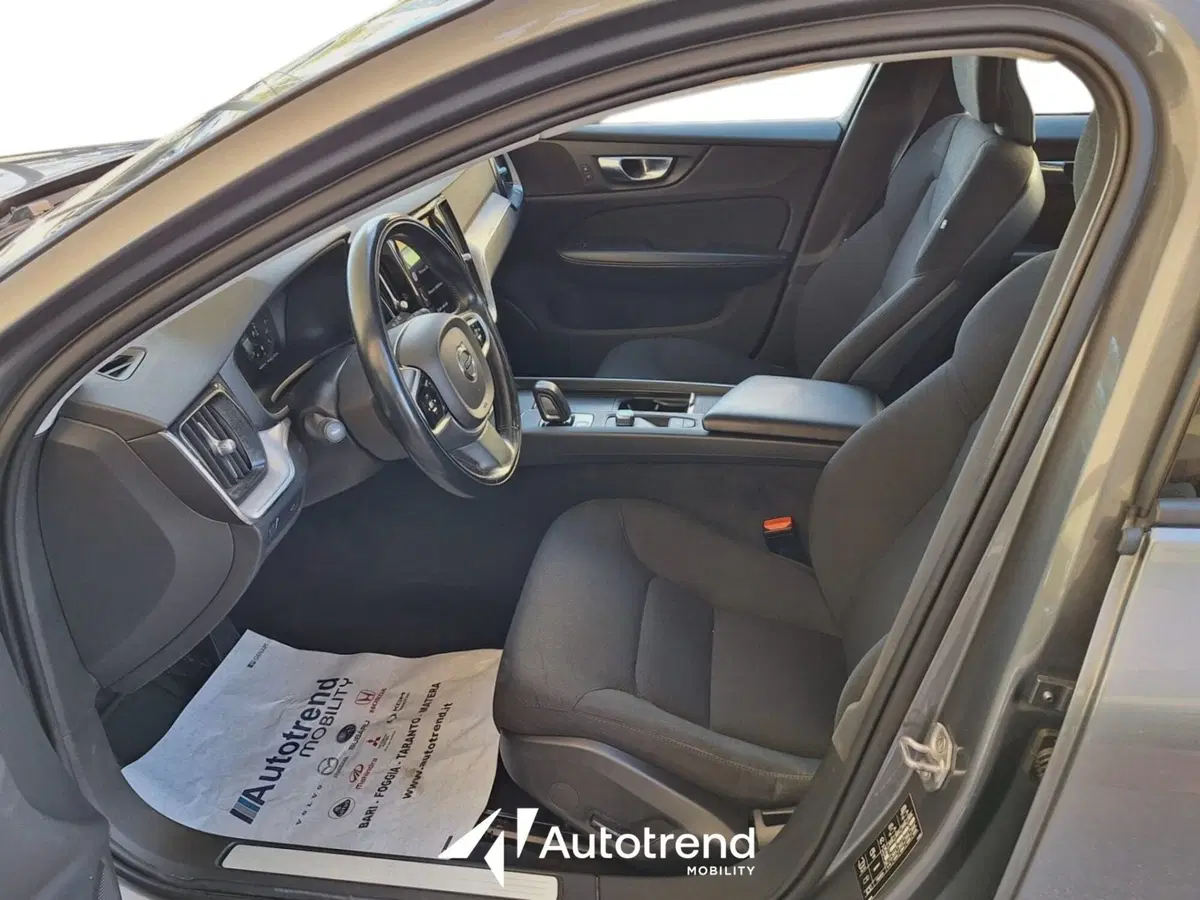 Volvo V60 usata a Bari (5)