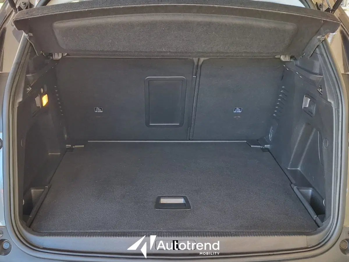 Peugeot 3008 usata a Bari (15)