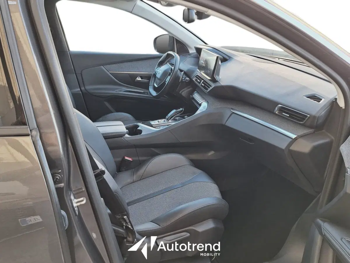 Peugeot 3008 usata a Bari (6)