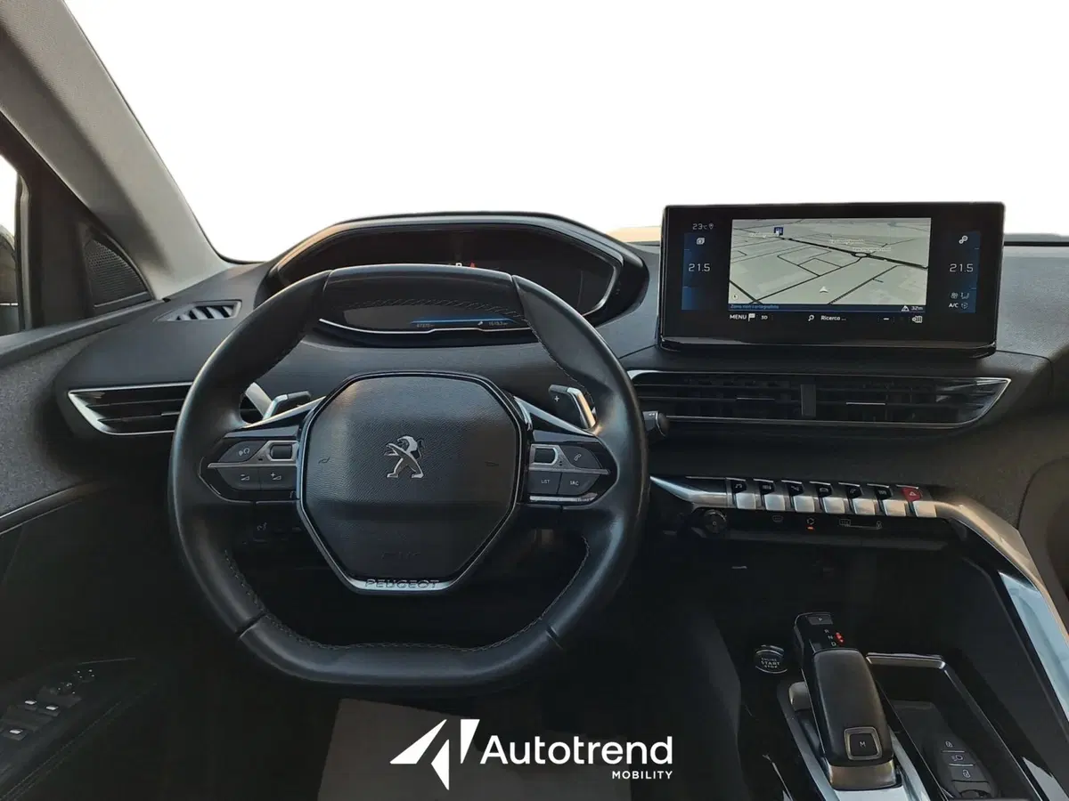 Peugeot 3008 usata a Bari (8)
