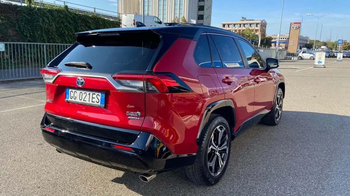 Toyota Rav4 usata a Piacenza (9)