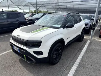 Jeep Avenger 1.2 turbo e-hybrid mhev Overland 4xe 145cv edct6 del 2025 usata a Alessandria