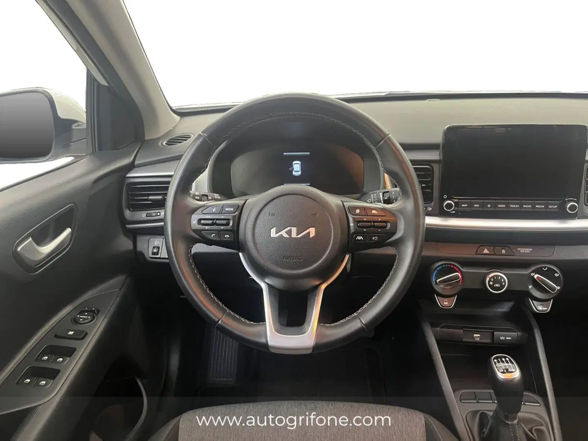Kia Stonic usata a Modena (12)