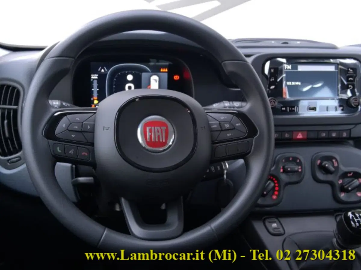 Fiat Pandina nuova a Milano (6)