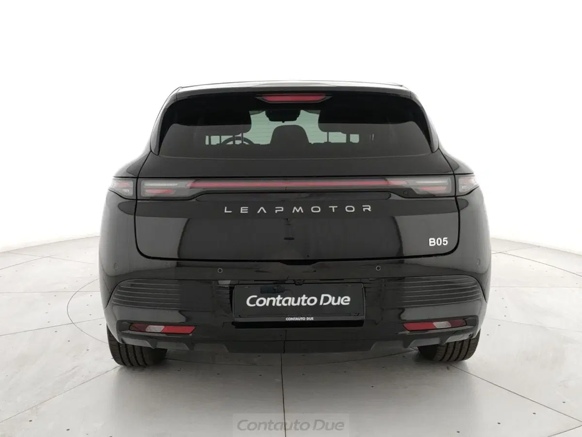 Leapmotor B05 nuova a Caserta (6)
