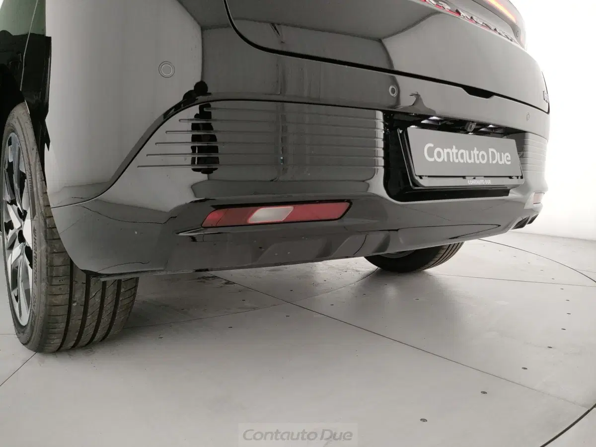 Leapmotor B05 nuova a Caserta (9)