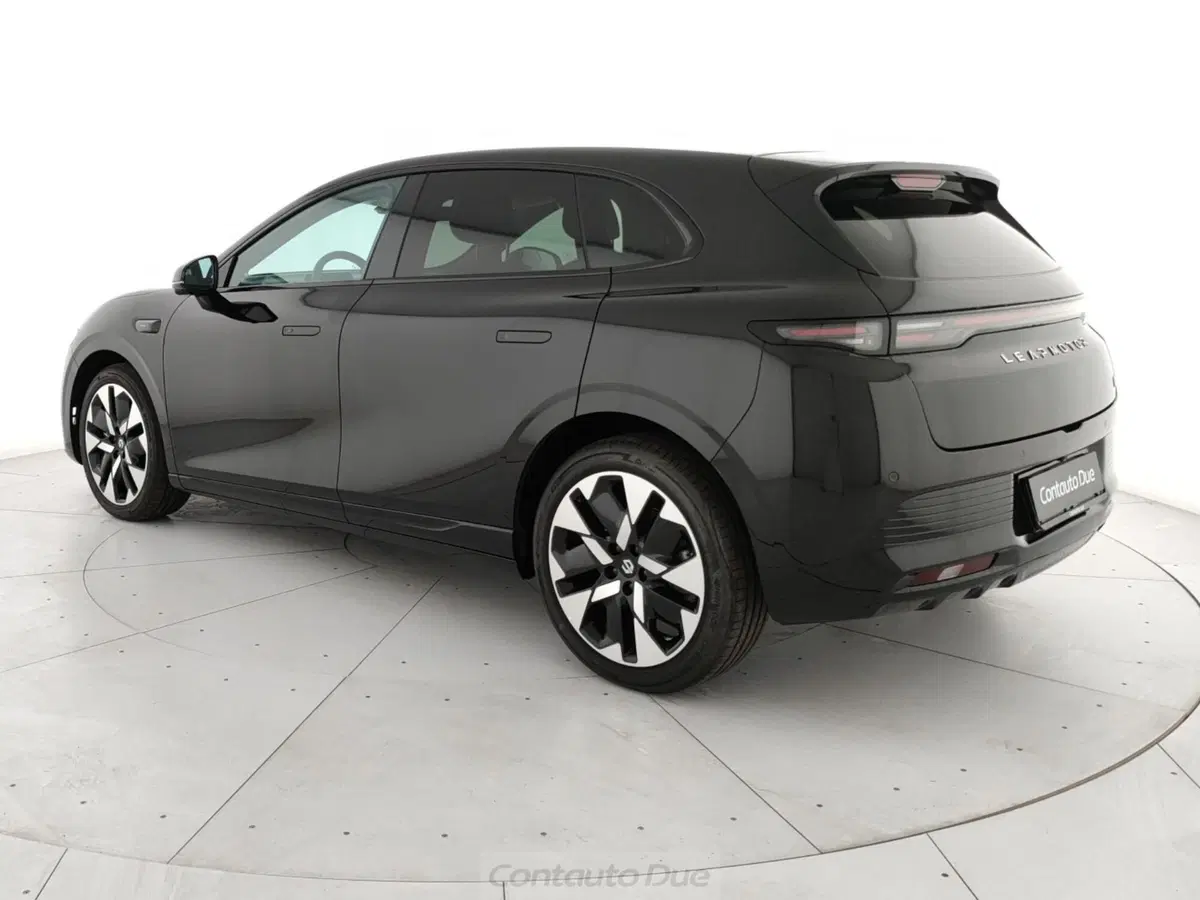 Leapmotor B05 nuova a Caserta (7)