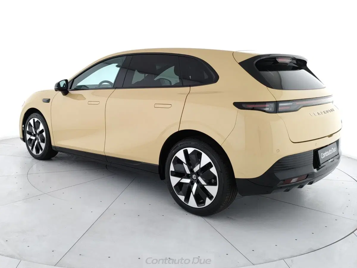 Leapmotor B05 nuova a Caserta (7)