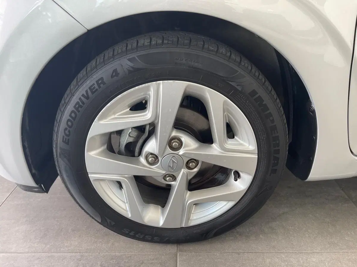 Hyundai i10 usata a Napoli (19)