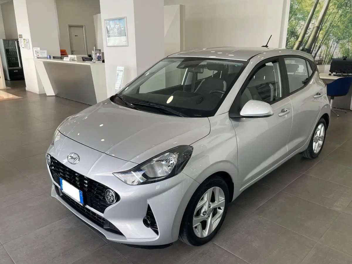 Hyundai i10 usata a Napoli (2)