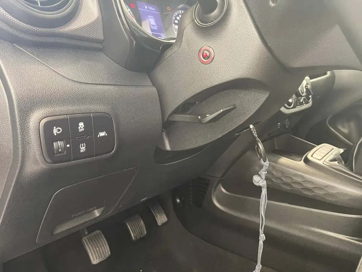 Hyundai i10 usata a Napoli (9)