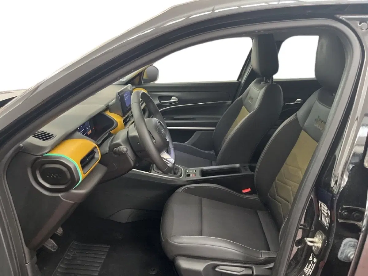 Jeep Avenger usata a Torino (9)
