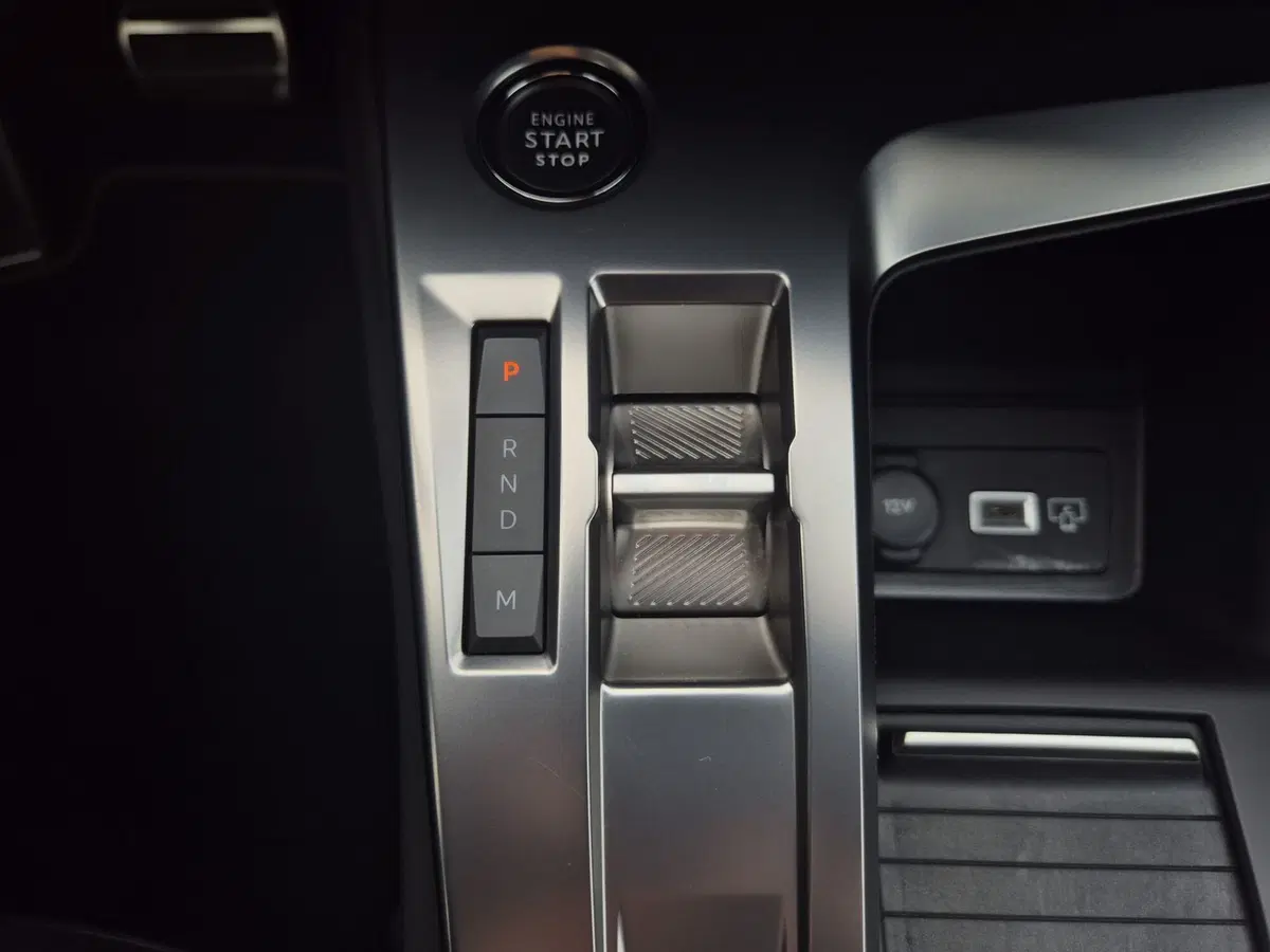 Peugeot 408 usata  (10)