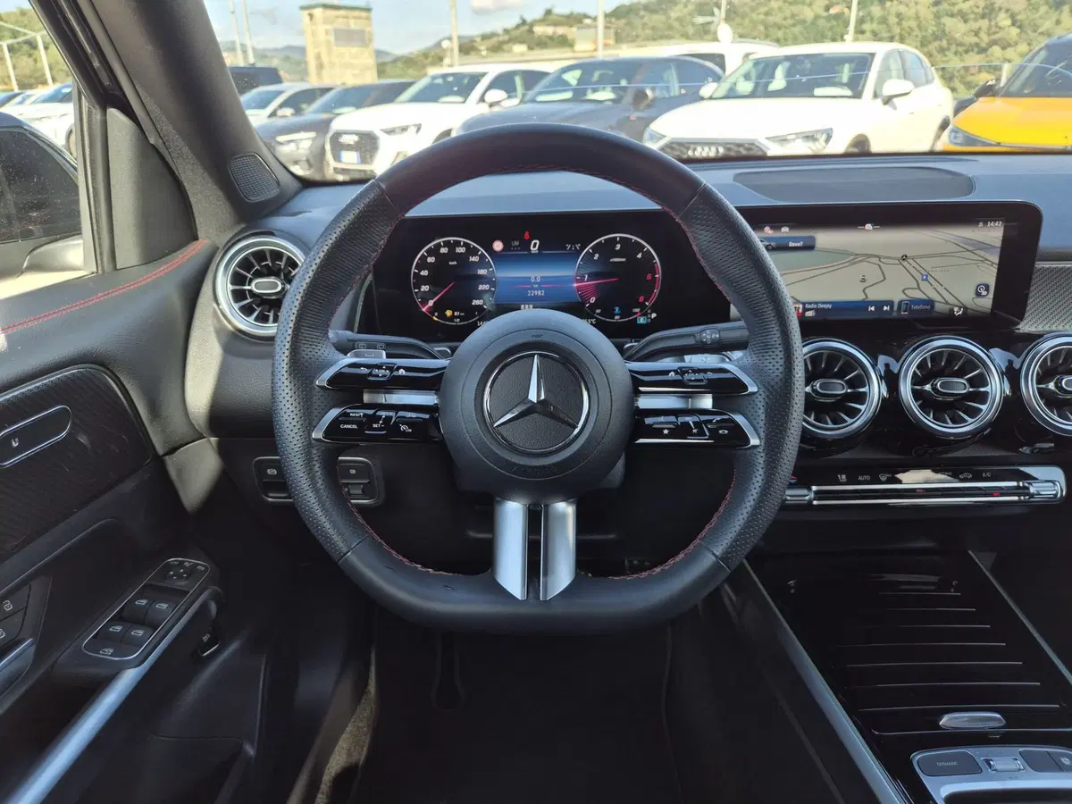 Mercedes-Benz GLB usata  (17)