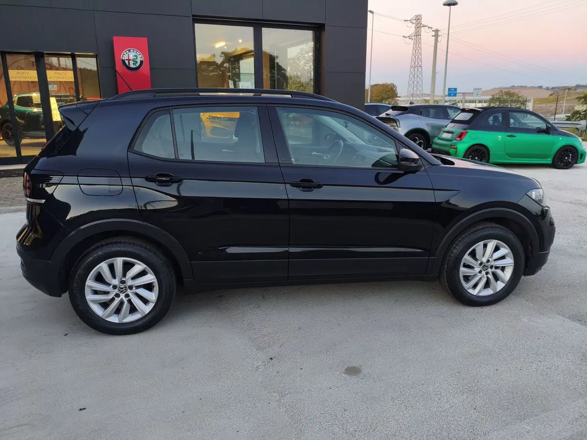 Volkswagen T-Cross usata a Matera (7)