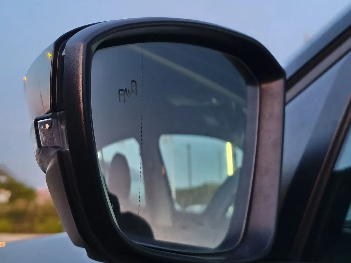 Volkswagen T-Cross usata a Matera (9)