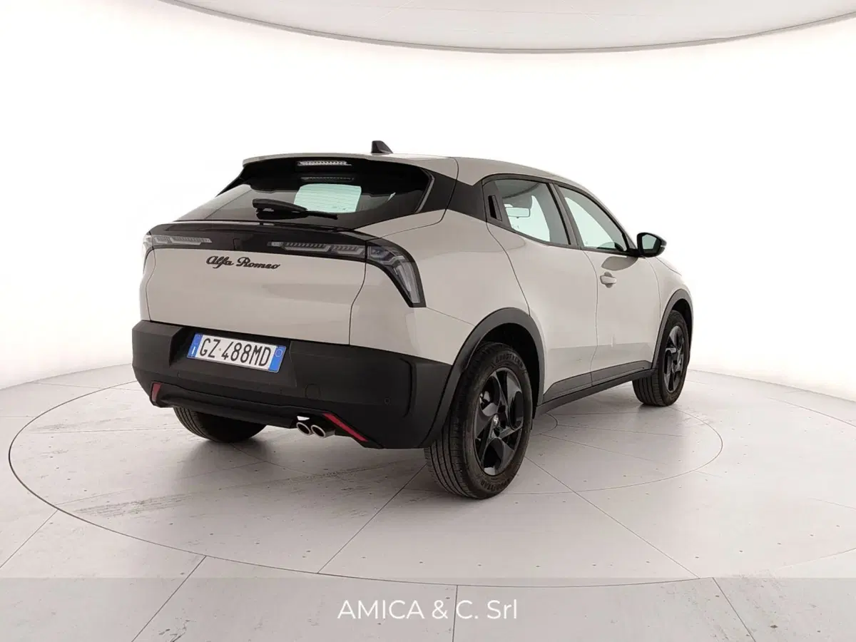 Alfa Romeo Junior usata a Caserta (6)