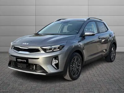Kia Stonic 1.0 t-gdi mhev Black Edition 100cv dct del 2025 usata a San Martino di Lupari