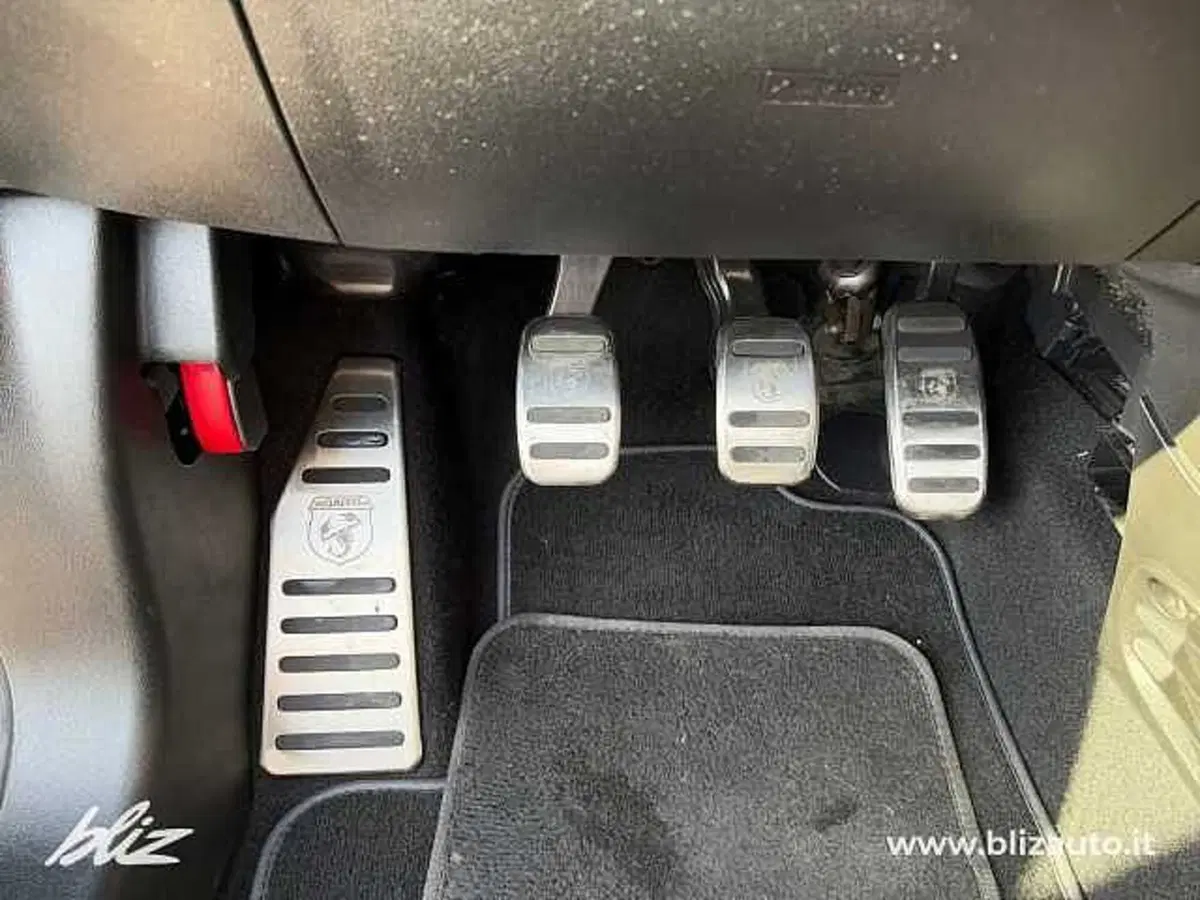 Abarth 595 usata a Udine (18)