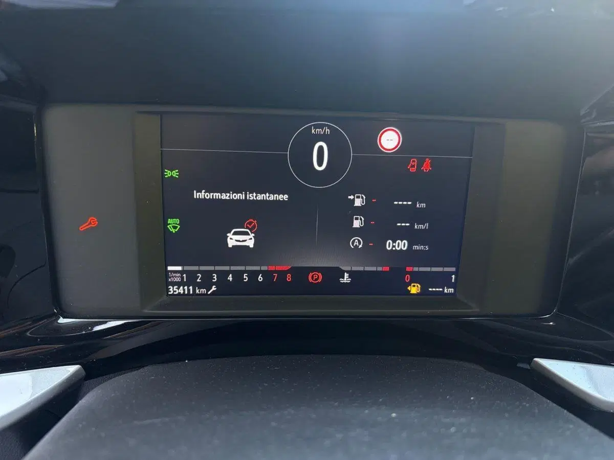 Opel Mokka usata a Bologna (9)