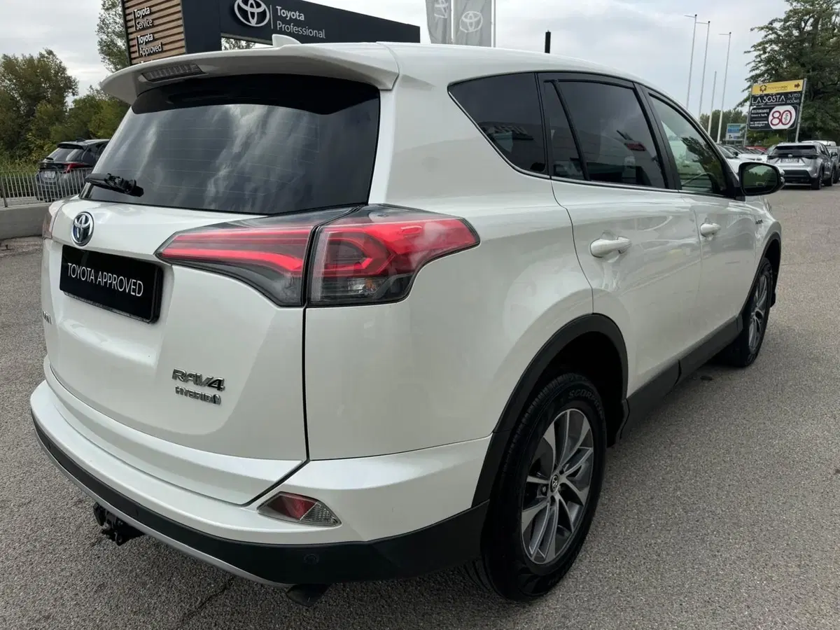 Toyota Rav4 usata a Modena (6)