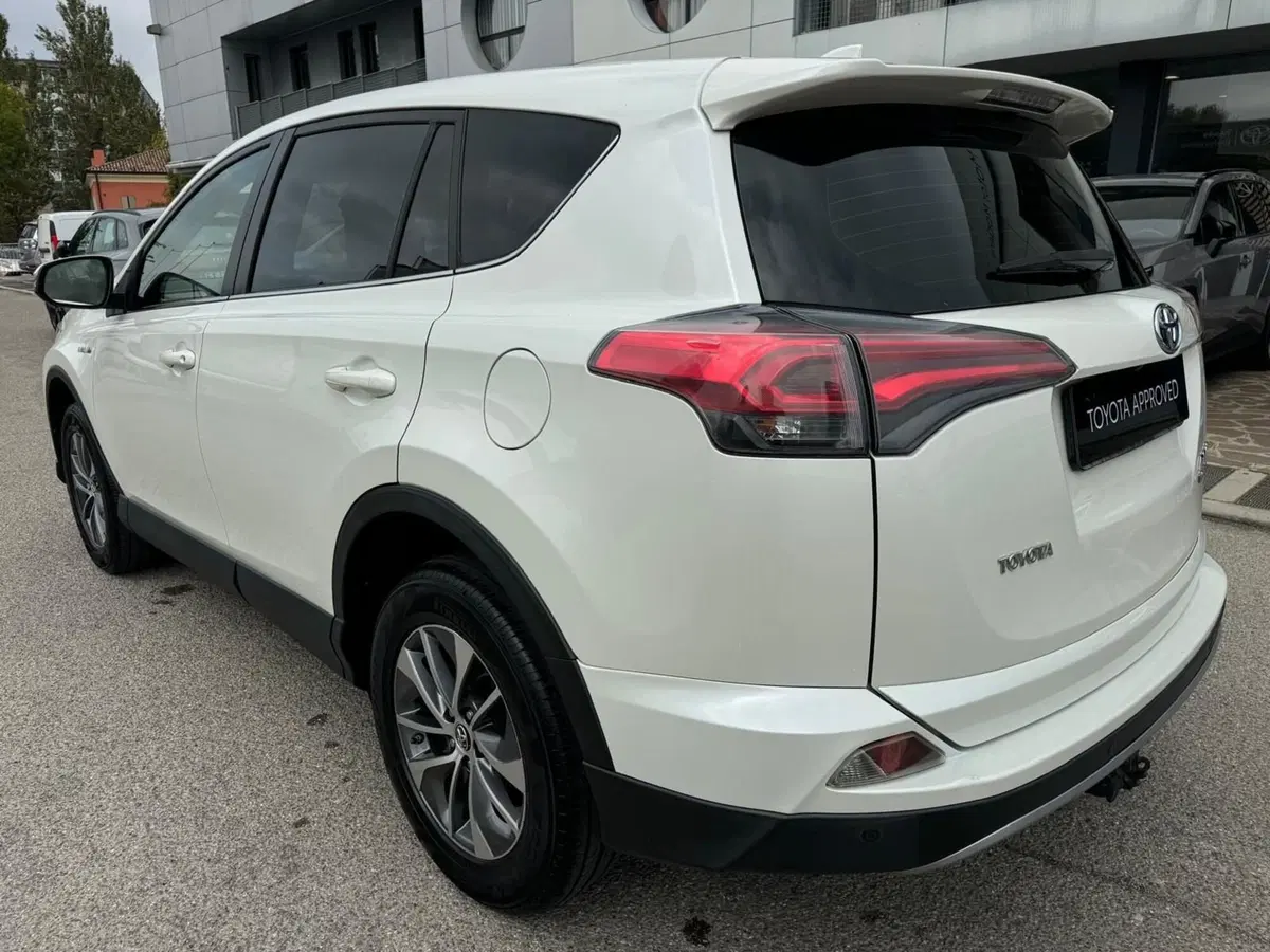Toyota Rav4 usata a Modena (8)