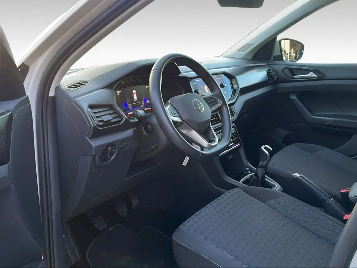 Volkswagen T-Cross usata a Pisa (6)