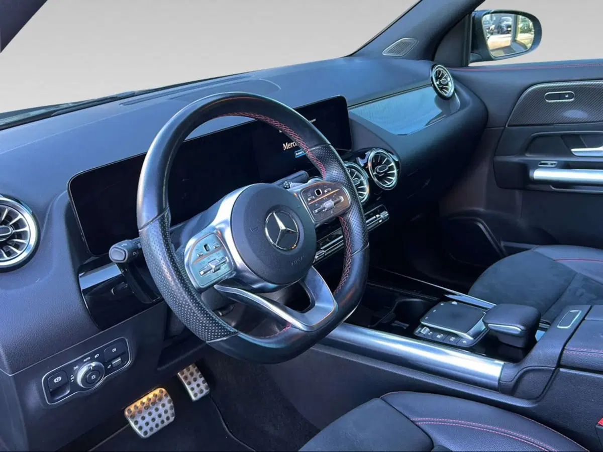 Mercedes-Benz GLA SUV usata a Firenze (14)