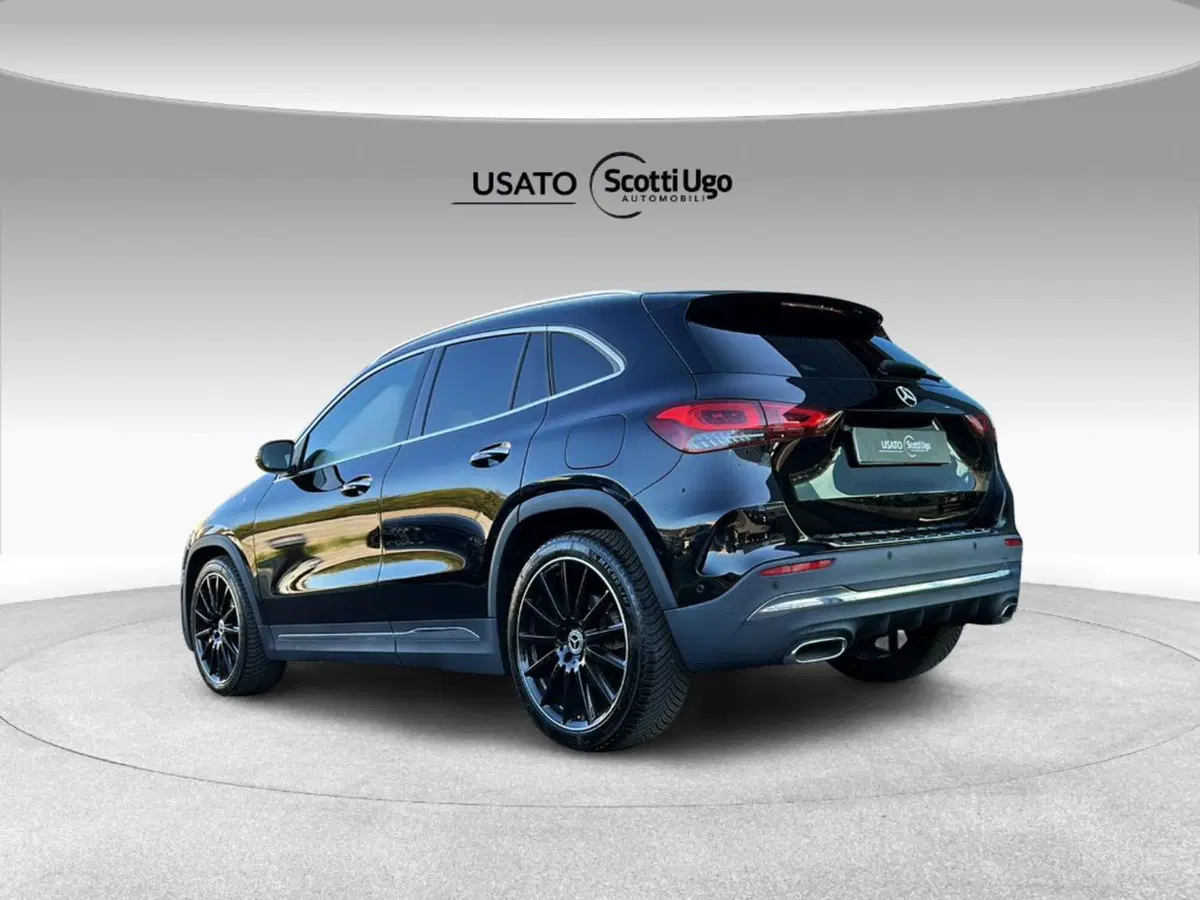 Mercedes-Benz GLA SUV usata a Firenze (4)
