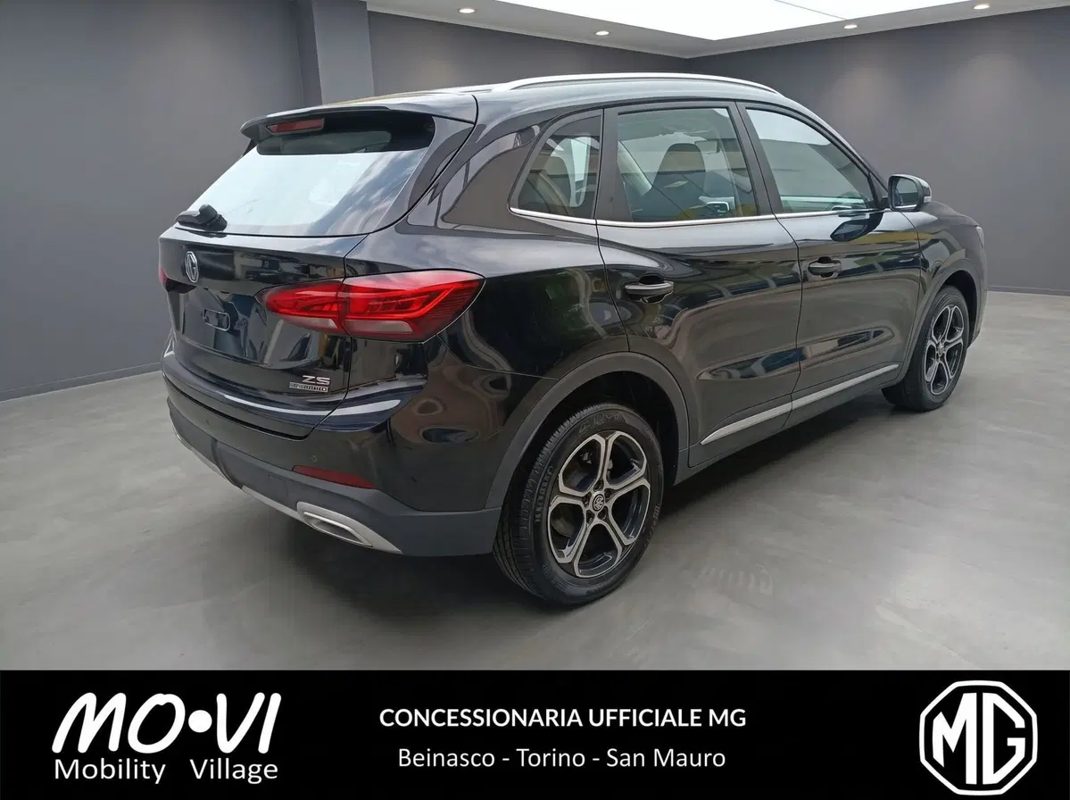 Mg ZS nuova a Torino (5)