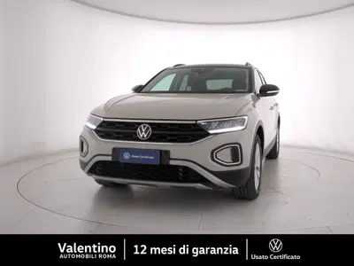Volkswagen T-Roc 2.0 tdi Life 115cv del 2023 usata a Roma