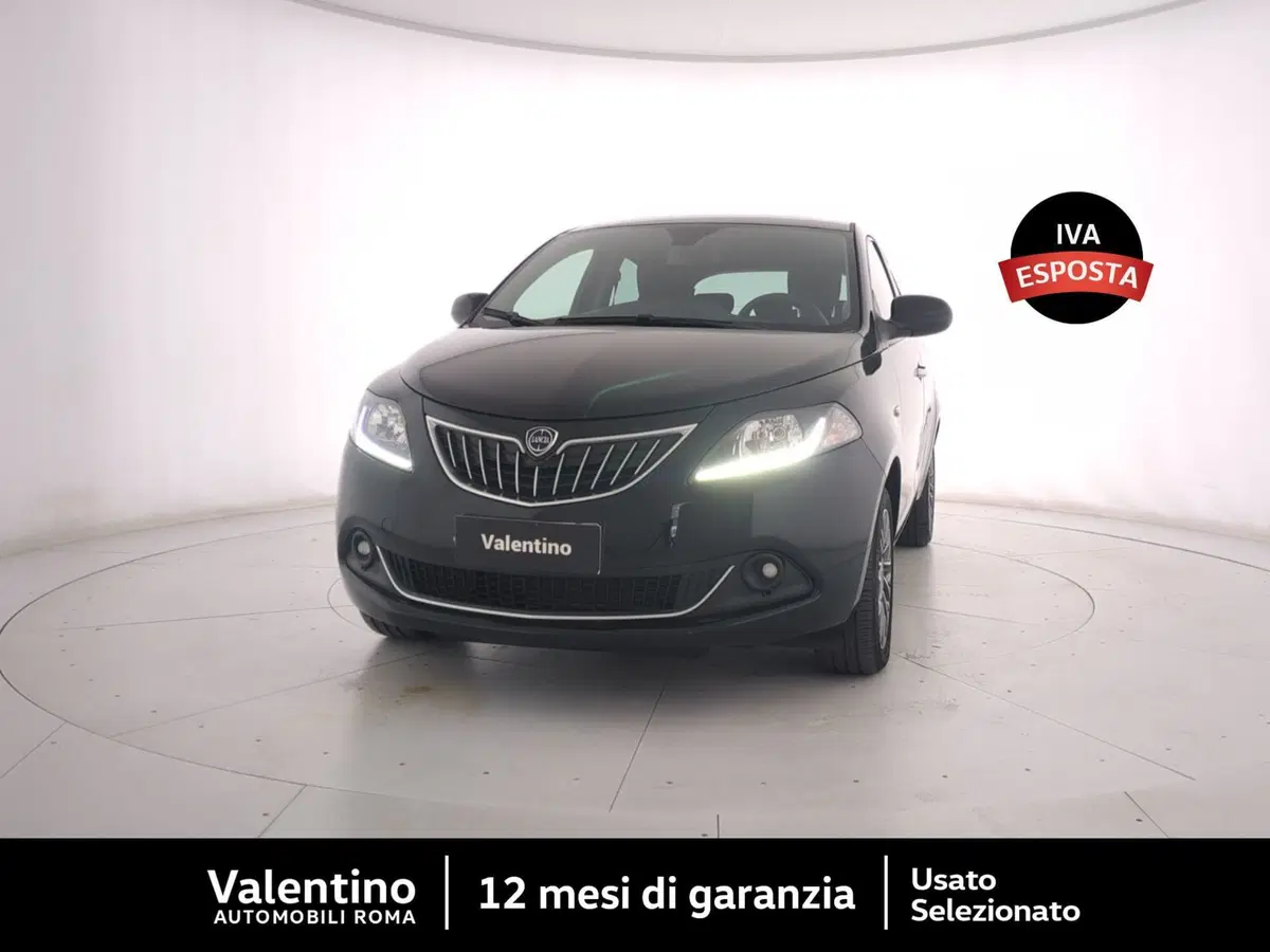 Lancia Ypsilon usata a Roma