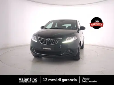 Lancia Ypsilon 1.0 FireFly 5 porte S&S Hybrid Gold Plus del 2023 usata a Roma