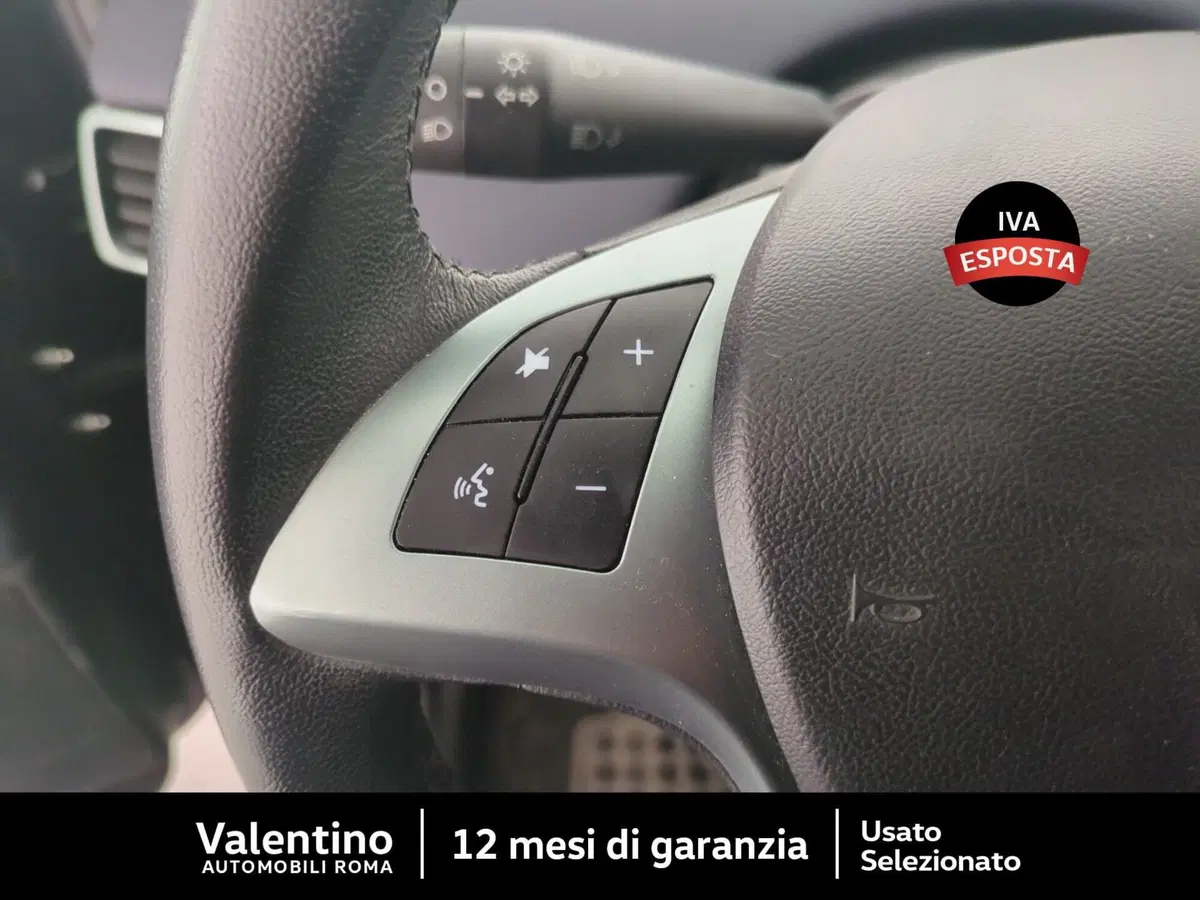Lancia Ypsilon usata a Roma (14)