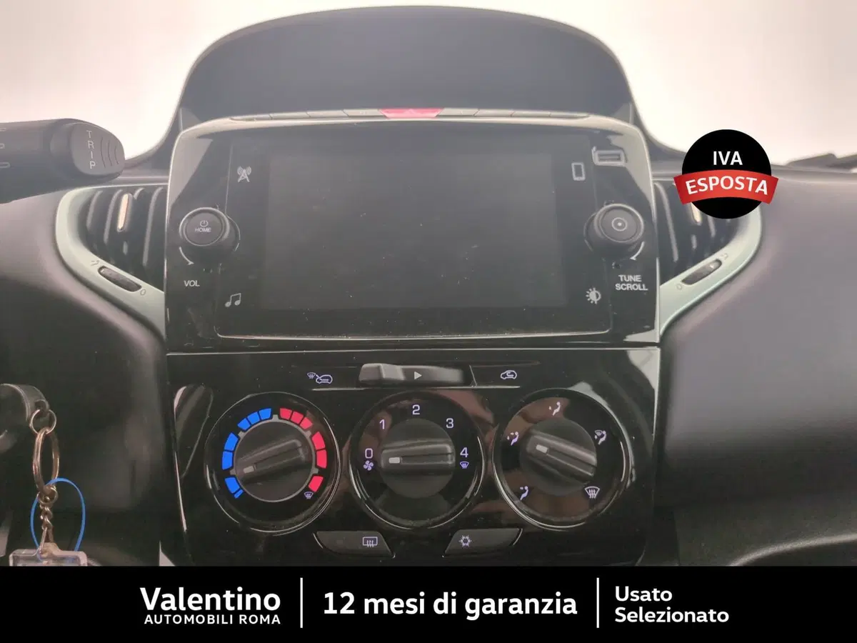 Lancia Ypsilon usata a Roma (15)