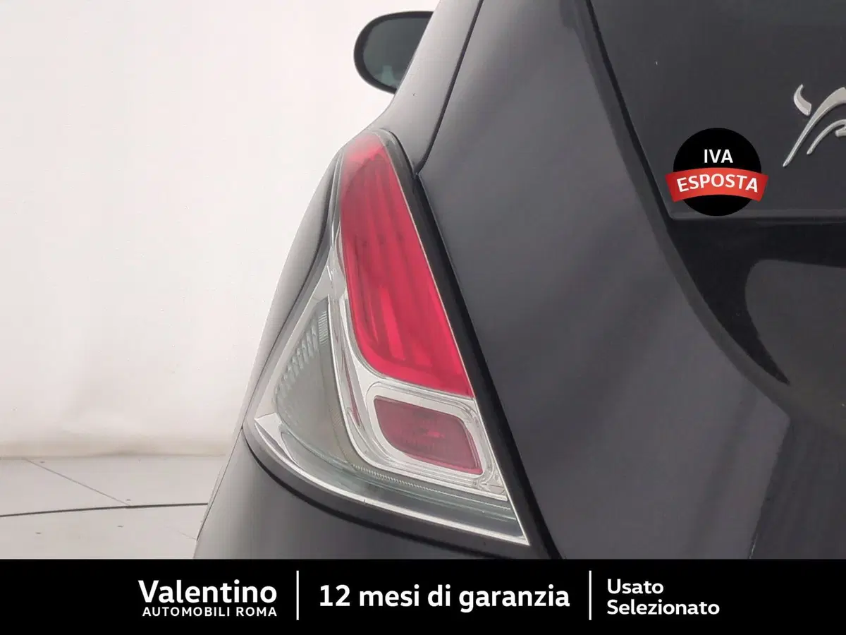 Lancia Ypsilon usata a Roma (8)