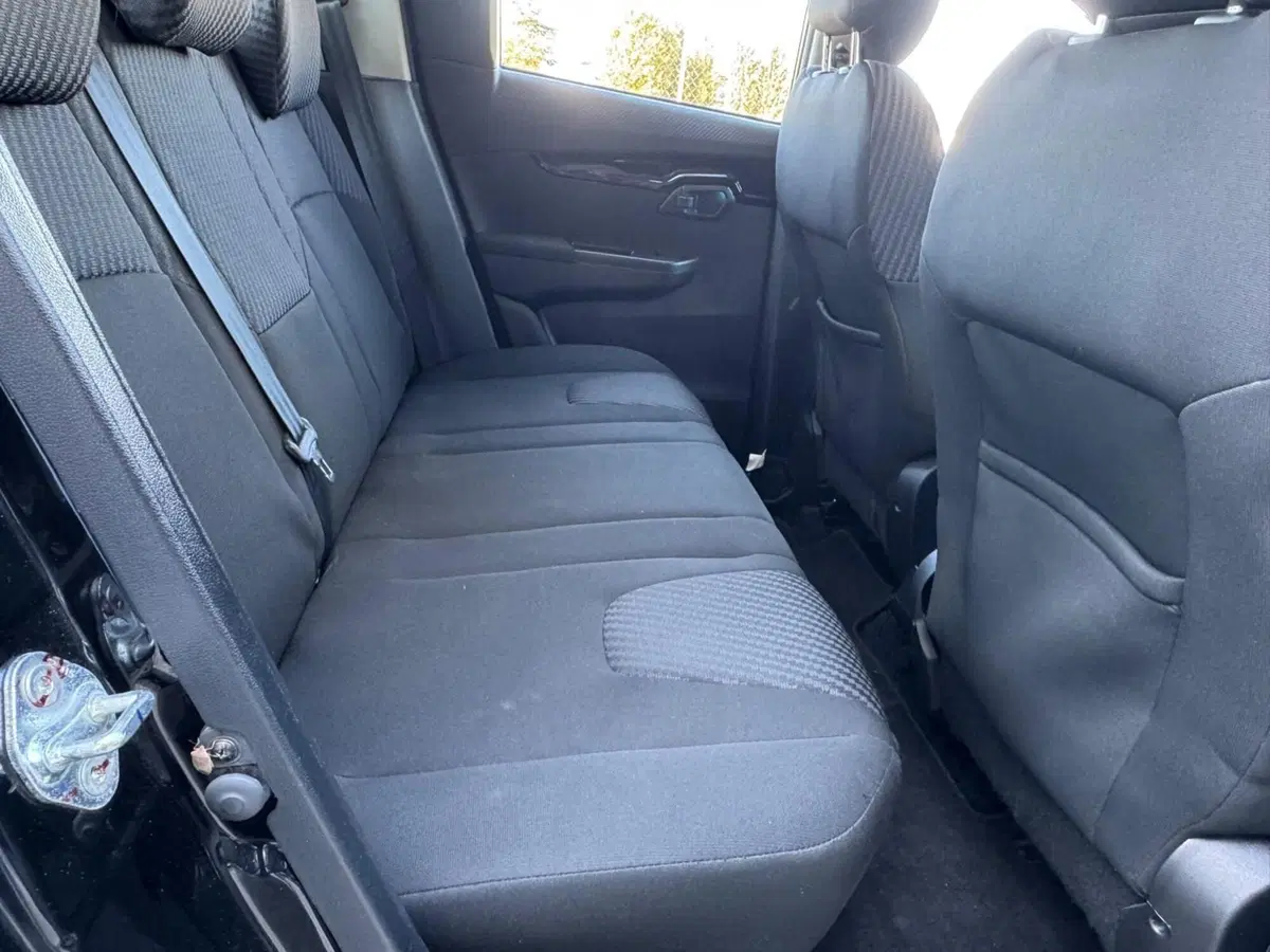 Mahindra KUV100 usata a Ferrara (10)