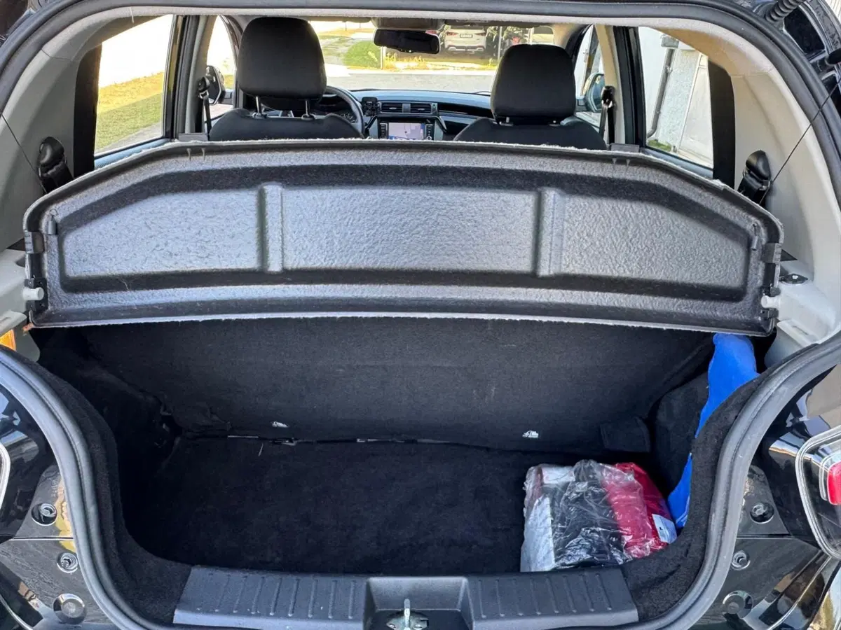 Mahindra KUV100 usata a Ferrara (17)