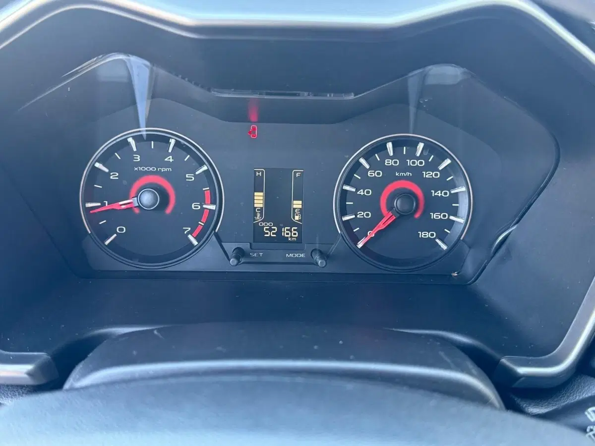 Mahindra KUV100 usata a Ferrara (6)