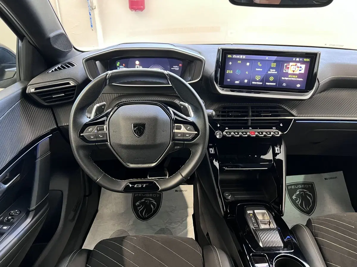 Peugeot 208 usata a Bari (20)