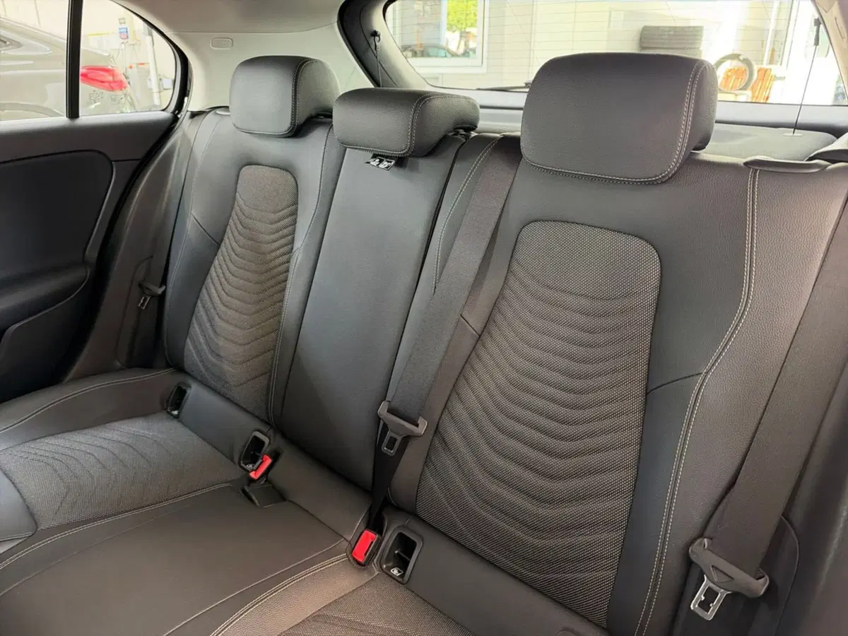 Mercedes-Benz Classe A usata a Rimini (10)