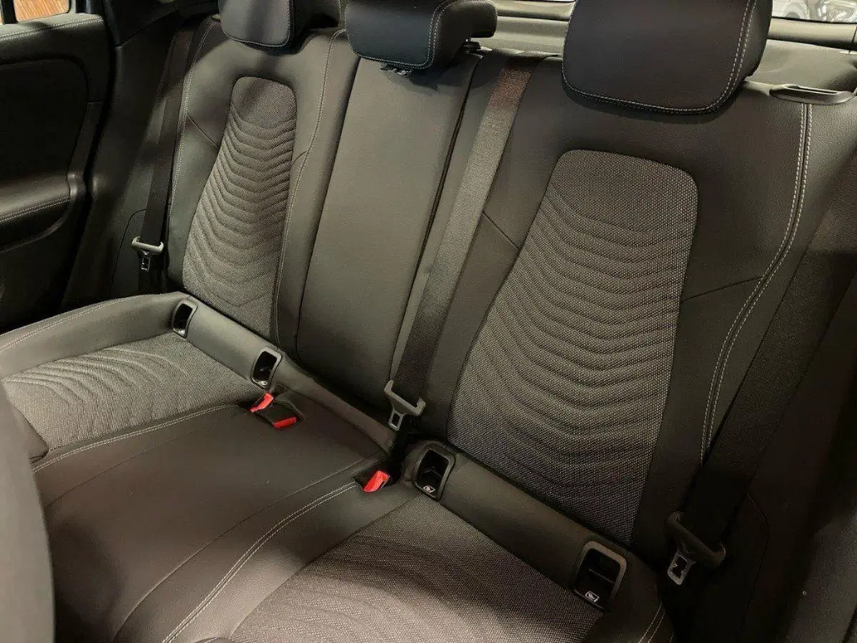 Mercedes-Benz GLA SUV usata a Macerata (11)