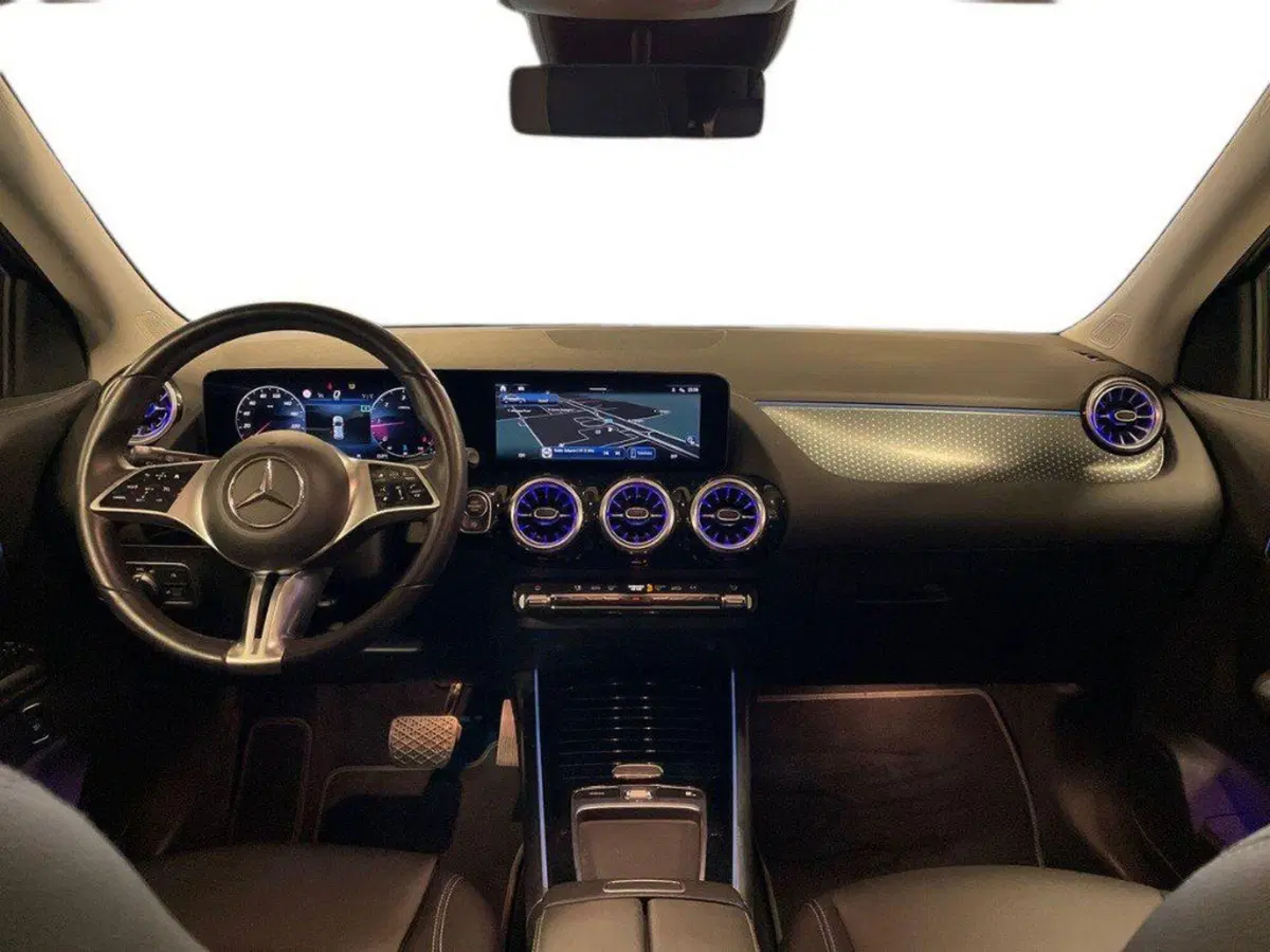Mercedes-Benz GLA SUV usata a Macerata (12)